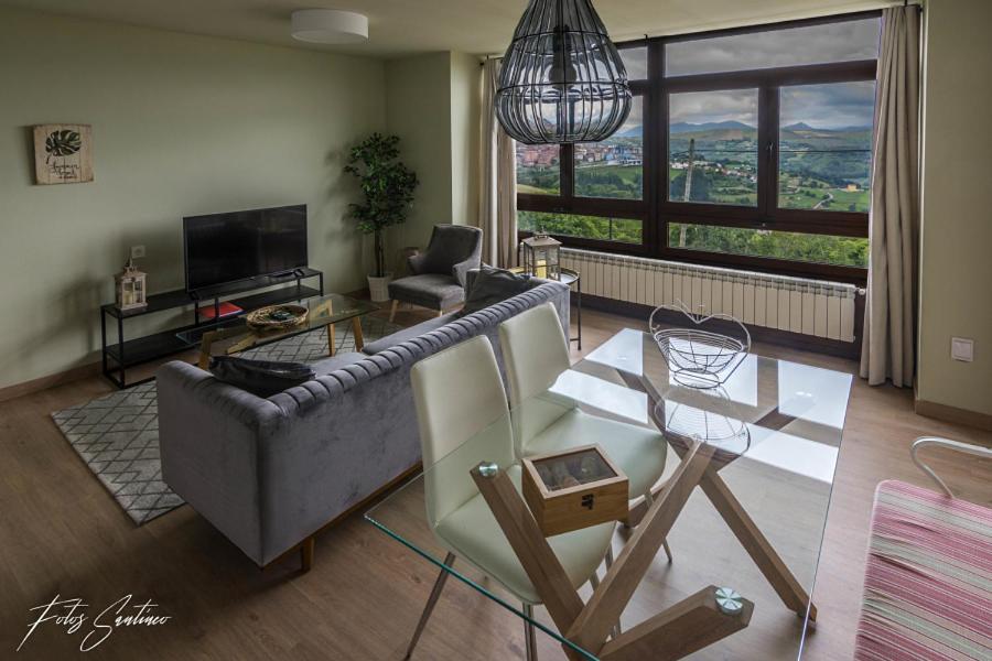 Apartamentos Buenavista Tineo Eksteriør billede